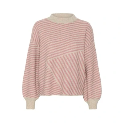Image of KAFFE Women&#039;s Pullover Crew Neck Graphic Print Casual Fit Long Sleeves Knit, Feather Gray Mel. / Rosa, XS