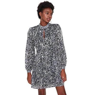 Image of Trendyol Women Design Mini Basic Regular Woven Dress Black