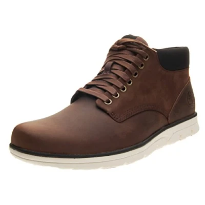 Image of Timberland BRADSTREET CHUKKA LEATHER men&#039;s Shoes (High top Trainers) in Brown