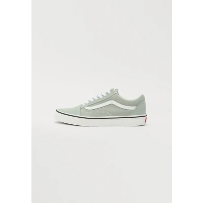 Image of Vans OLD Skool Unisex Trainers, Size: 12, Pure grey Leather and textile