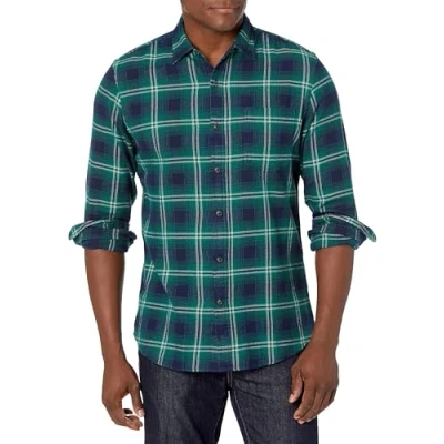 Image of Amazon Essentials Men&#039;s Slim Fit Long Sleeved Button Down Plaid Flannel Shirt, Green Navy Plaid, M