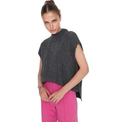 Image of Trendyol Women Regular Basic Turtleneck Knitwear Sweater