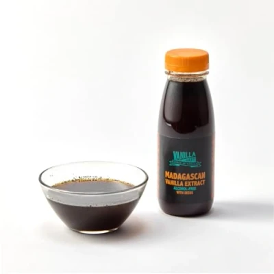 Image of Vanilla Mart Madagascan Bourbon Extract Alcohol Free with Seeds (250ml)