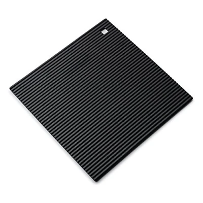 Image of Zeal Silicone Heat Resistant 22cm Trivet Mat Black