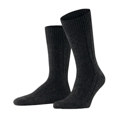 Image of ESPRIT Men&#039;s Hygge M SO Wool Cashmere Patterned 1 Pair Socks, Black (Black 3000), 8.5 11