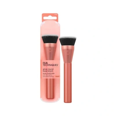 Image of Real Techniques Glow Round Base Makeup Brush, For Liquid and Cream Makeup, Flat Top Foundation Brush Buffing Blending Up Coverage, Dense Synthetic Bristles, Vegan Cruelty Free, 1 Count