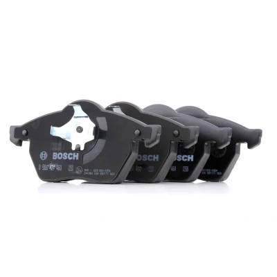 Image of 3A0615151 Brake pad set BOSCH 0 986 424 460 Low Metallic with anti squeak plate, piston clip ALFA ROMEO: Giulietta Hatchback, 159 Sportwagon