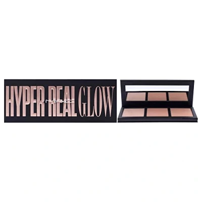 Image of MAC Hyper Real Glow Palette Flash Plus Awe For Women 0.15 oz Highlighter