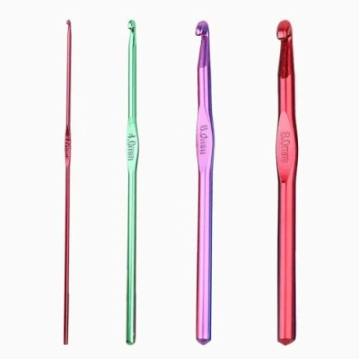 Image of Crochet Hooks, 4 Pcs Multicolor Aluminum Knitting Needles, Hooks Set for Beginners or Professionals