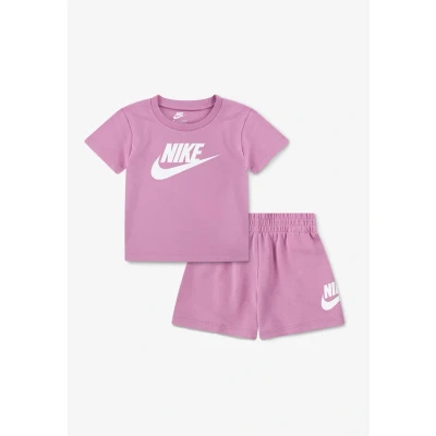 Image of Nike Sportswear CLUB TEE Unisex SET Shorts for kids, Size: 12m, Magic flamingo