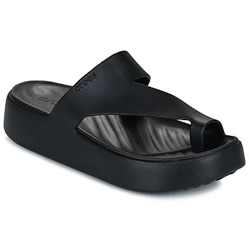 Image of Crocs Getaway Platform Toe Loop women&#039;s Mules / Casual Shoes in Black