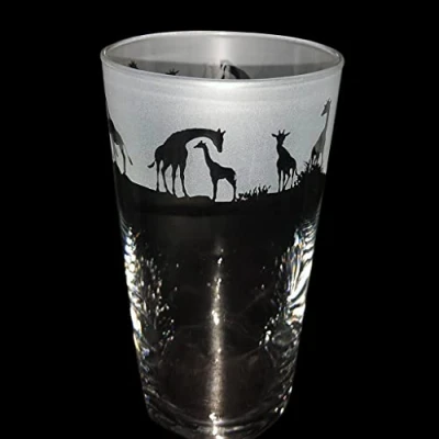 Image of Milford Collection Animo Glass Pint Beer Giraffe