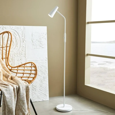 Image of Markslöjd Floor lamp Crest white, movable lampshade