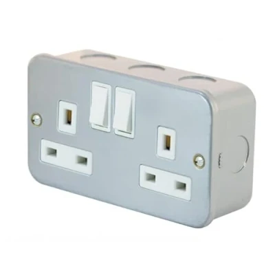 Image of 13 Amp Socket Outlet 2 Gang Switched SP in Metal Clad