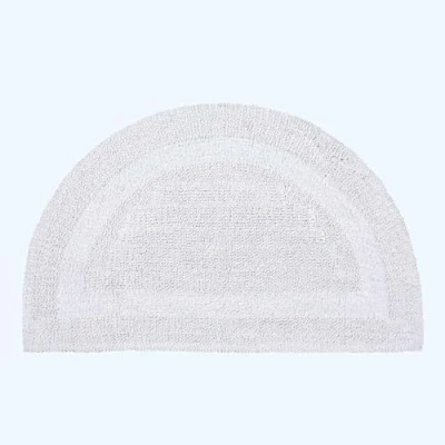 Image of HOMESCAPES Half Round Bath Mat, Luxury 1600gsm Extra Soft 100% Cotton, Reversible Bathroom Mats Non Slip, Washable, Super Absorbent, Quick Dry, White Semi Circle Rug, 50 x 80 cm