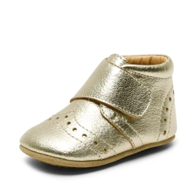 Image of Bisgaard Petit Unisex First shoes for kids, Size: 9.5K, Gold Leather