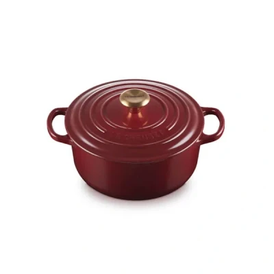 Image of Le Creuset Signature Garnet Cast Iron 20cm Round Casserole