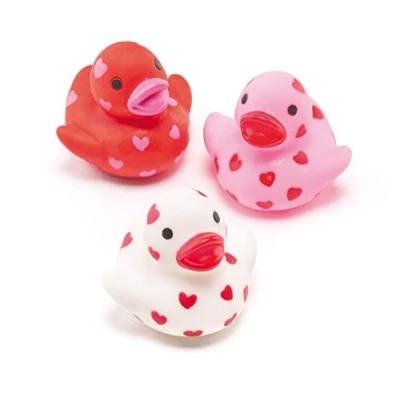 Image of Baker Ross AF217 Mini Heart Floating Rubber Ducks (Pack of 6) Perfect Party Favor Bag Filler for Children, Assorted, 1.4 inches Approximately
