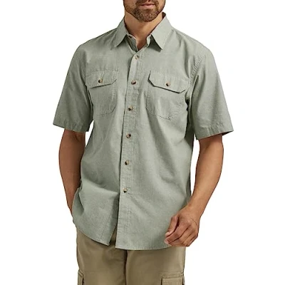 Image of Wrangler Authentics Men&#039;s Short Sleeve Classic Woven Shirt, Sea Spray Chambray, XL