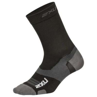 Image of 2XU Vectr Light Cushion Crew Socks Size M Enhanced Comfort for Runners, Perfect Fit and Support