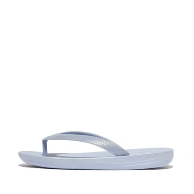 Image of Fitflop iQUSHION Kids Junior Shimmer Ergonomic FLIP Flops, Skywash Blue, 11 UK Child