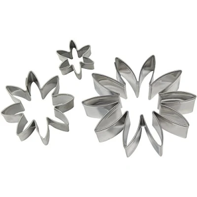 Image of PME Stainless Steel Daisy Cutter, Set of 3