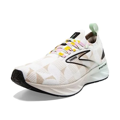 Image of Brooks Men’s Levitate Stealthfit 6 Neutral Running Shoe, White/Silver Lining/Green, 8.5 UK
