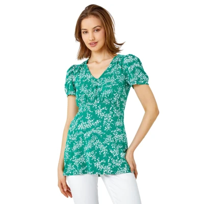 Image of Roman Originals Ditsy Floral Print Stretch T Shirt for Women UK Ladies Everyday Holiday Spring Summer V Neckline Comfy Soft Evening Vacation Work Party Green Size 10