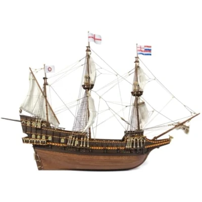 Image of Occre Golden Hinde 1:85 Scale Model Ship Kit