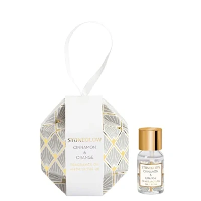 Image of Seasonal Collection Cinnamon &amp; Orange Fragrance Oil (Bauble)
