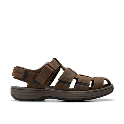 Image of Clarks Saltway Cove Leather Sandals in Dark Brown Size 7
