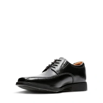 Image of Clarks Men&#039;s Tilden Walk Oxford, Black Leather, 10 UK Medium