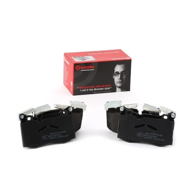 Image of 34116778719, 34116784726, 6778719, 6784726 Brake pad set BREMBO P 06 068 prepared for wear indicator without accessories MINI: Hatchback, Coupe