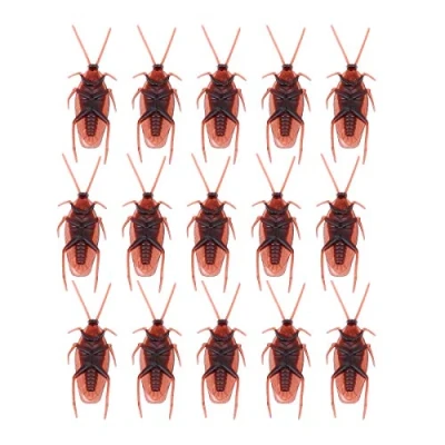 Image of LUOEM Fake Cockroaches Plastic Realistic Bugs for April Fool&#039;s day Halloween Party Favors Decorations 100PCS