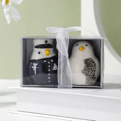 Image of 2Pcs Ceramic Salt &amp; Pepper Shaker Sets, Tabletop Shaker, Spice Jar Cute Penguin Design