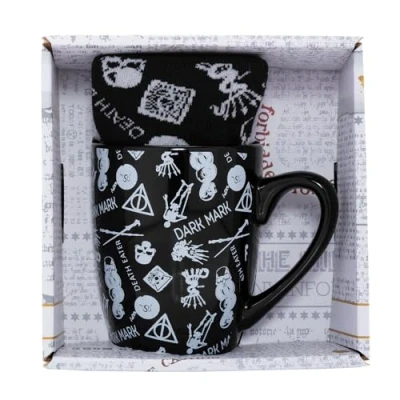 Image of Pyramid International Harry Potter (Dark Arts) Female Mug &amp; Cozy Sock Set Unique Gift for Potterheads Durable Ceramic and Socks