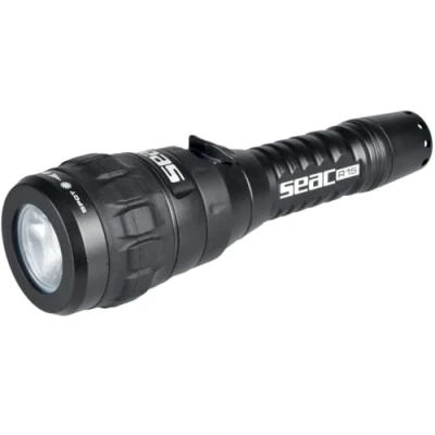 Image of SEAC R15, Scuba Dive Flashlight, 900 Lumens LED Torch Light, 0,66 lbs, USB Rechargeable
