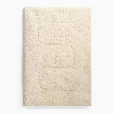 Image of Brentfords Dog Blanket Large Sherpa Fleece for Dogs Cat Kittens Super Soft Quilted Pet Blankets Warm Washable Throw Protects Bed and Sofa, Cream 75 x 100cm
