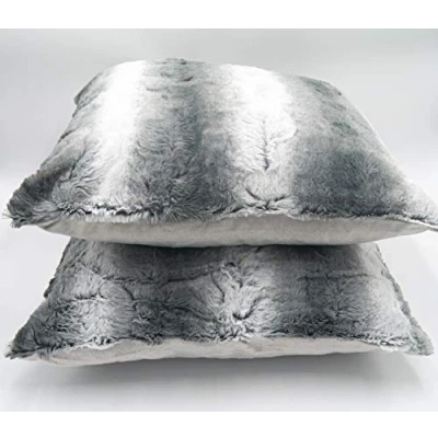 Image of Lex&#039;s Linens Pack of 2 Opulence Premium Faux Fur Cushion Covers (Arctic Fox, 45 x cm)