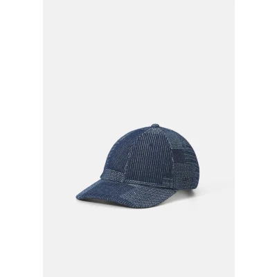 Image of Levi&#039;s Men&#039;s Essential Cap, Blue Combination, UN