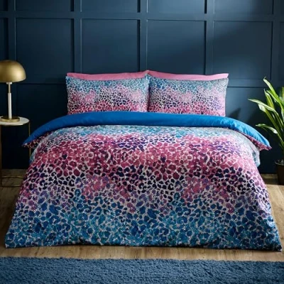 Image of Catherine Lansfield Satin Animal Print Single Duvet Cover Set with Pillowcase Teal