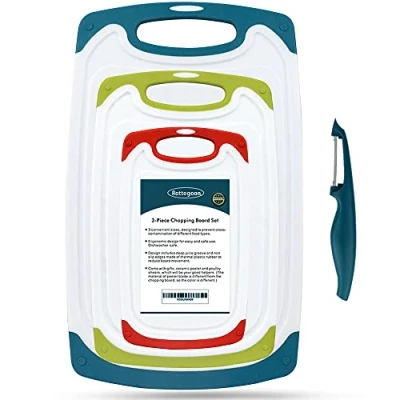 Image of Cutting Boards for Kitchen, Plastic Chopping Board Set of 4 with Non Slip Feet and Deep Drip Juice Groove, Easy Grip Handle, Dishwasher Safe, Green