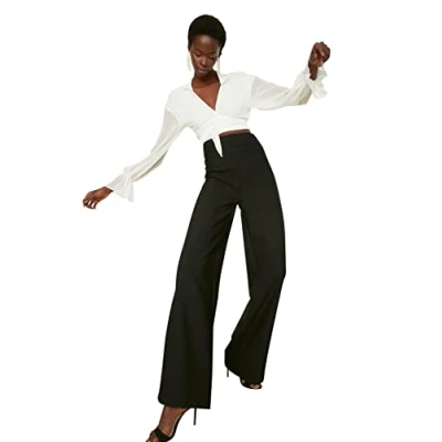 Image of Trendyol FeMan High Waist Wide Leg Regular fit Trousers Schwarz