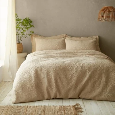 Image of Pineapple Elephant Casablanca Pinsonic King Duvet Cover Set with Pillowcases Natural