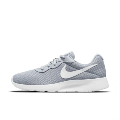 Image of NIKE Women&#039;s 812655 Sneaker, Wolf Grey White Barely Volt Bl, 3 UK