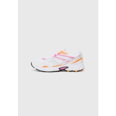Image of Saucony RIDE Millennium Unisex Trainers white/multicoloured, Size: 9, White/multi/coloured shoes