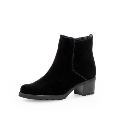 Image of Gabor Comfort Classic ankle boots, Women&#039;s, Size: 3, Schwarz Cotton