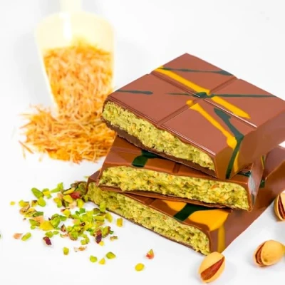 Image of WeNatur Dubai Chocolate Pistachio 200 g Cream Sweets Kadayif Dough Threads and Dubai, Fountain Original