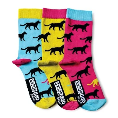 Image of United Oddsocks 3 Mix &amp; Match Ankle Socks For Ladies, UK 4 8 (EU 37 42), Ideal Birthday, Mother, Christmas Day Gift (UK, Alpha, One Size, Regular, Holly)