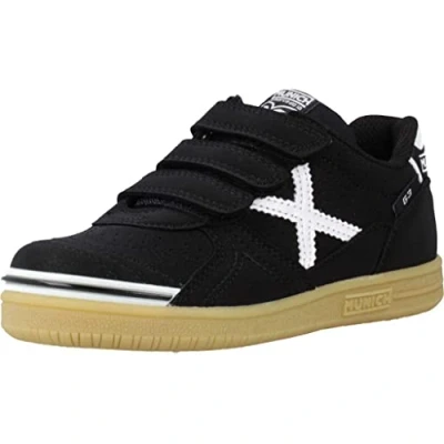 Image of Munich Unisex Kid&#039;s G 3 VCO Profit Fitness Shoes, Black, 9.5 UK Child